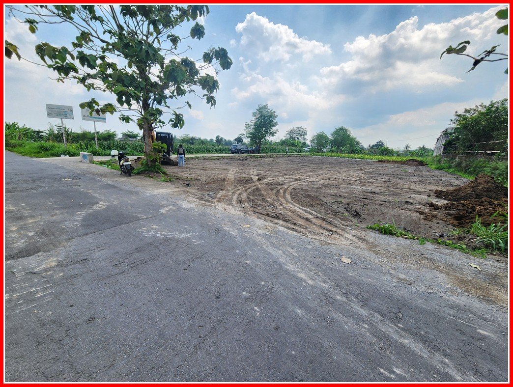 Jakal Km 10, Tanah Sleman dijual SHM Pekarangan - Property listing thumbnail